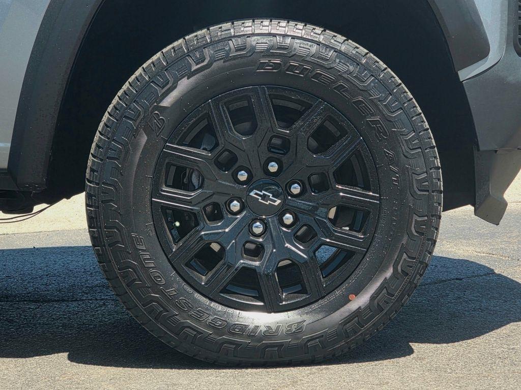 Chevrolet Colorado  2023