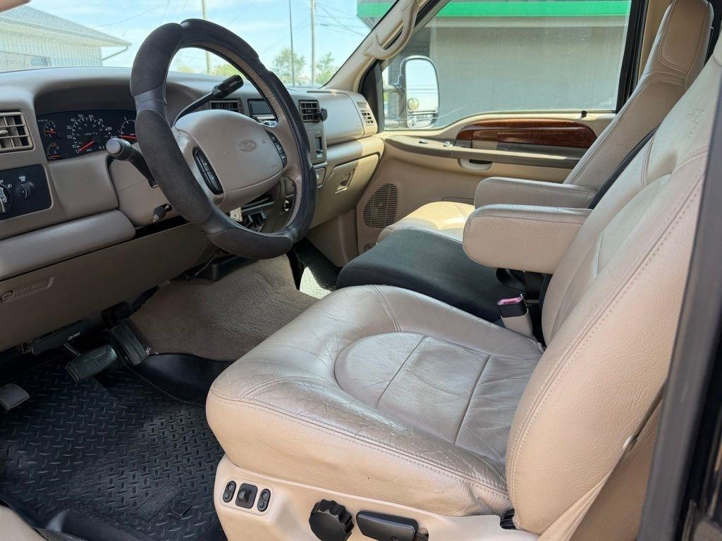 Ford Super Duty F-350 DRW  2000