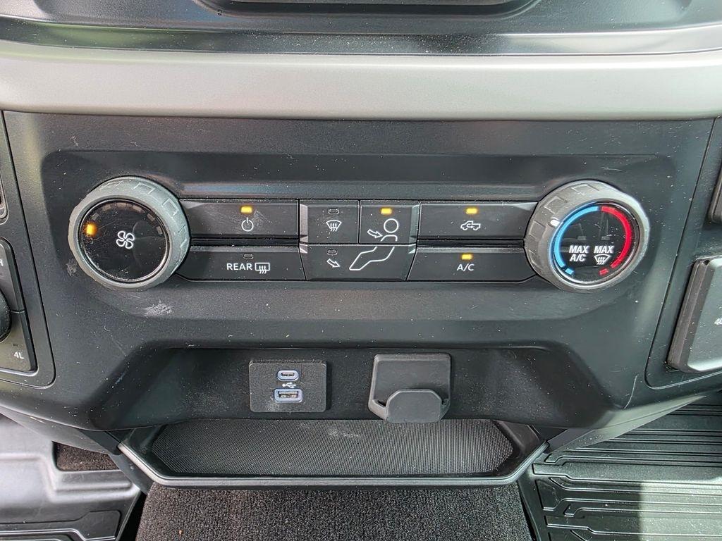 Ford F-150  2022
