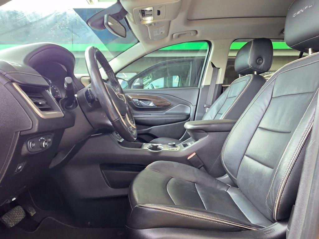 GMC Terrain photo 10