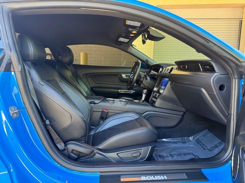 Ford Mustang  2022