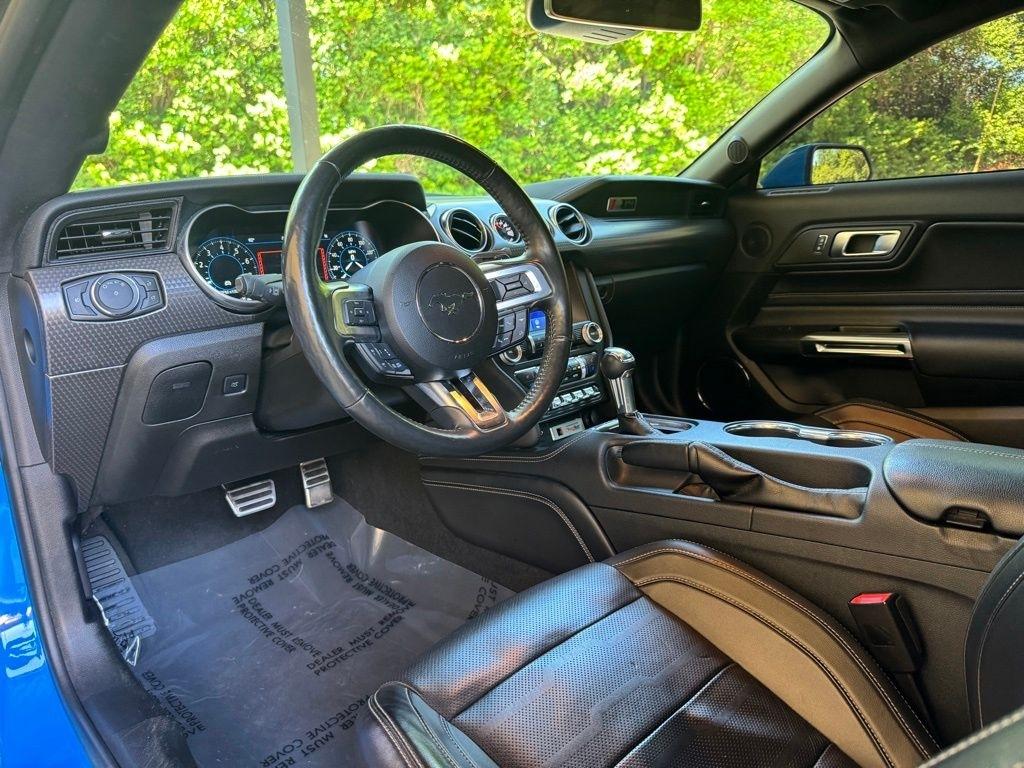 Ford Mustang  2022