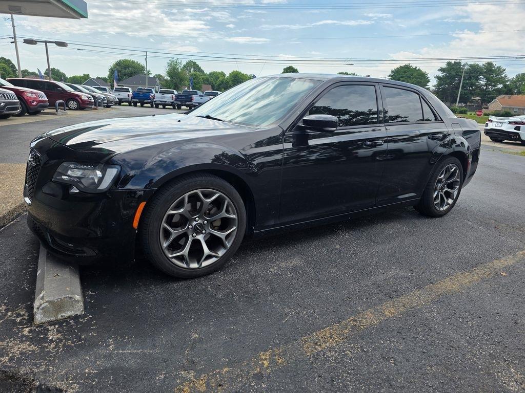 Chrysler 300  2017