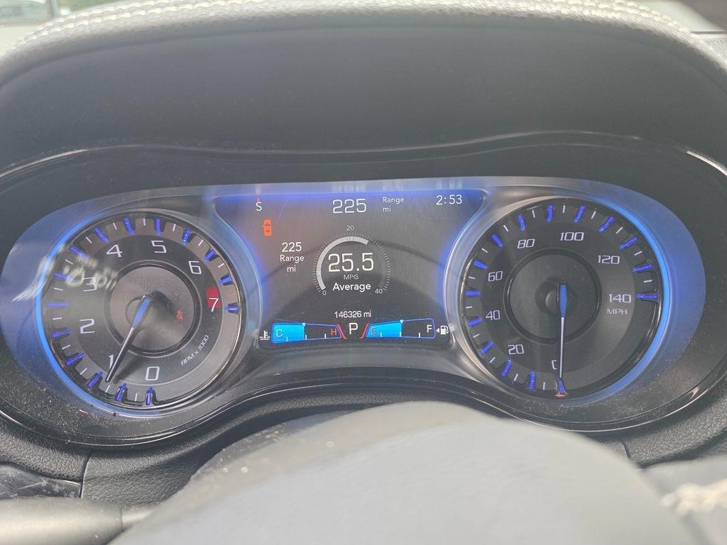 Chrysler 300  2017