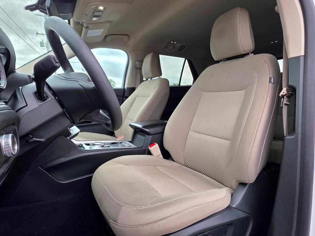 Ford Explorer  2023