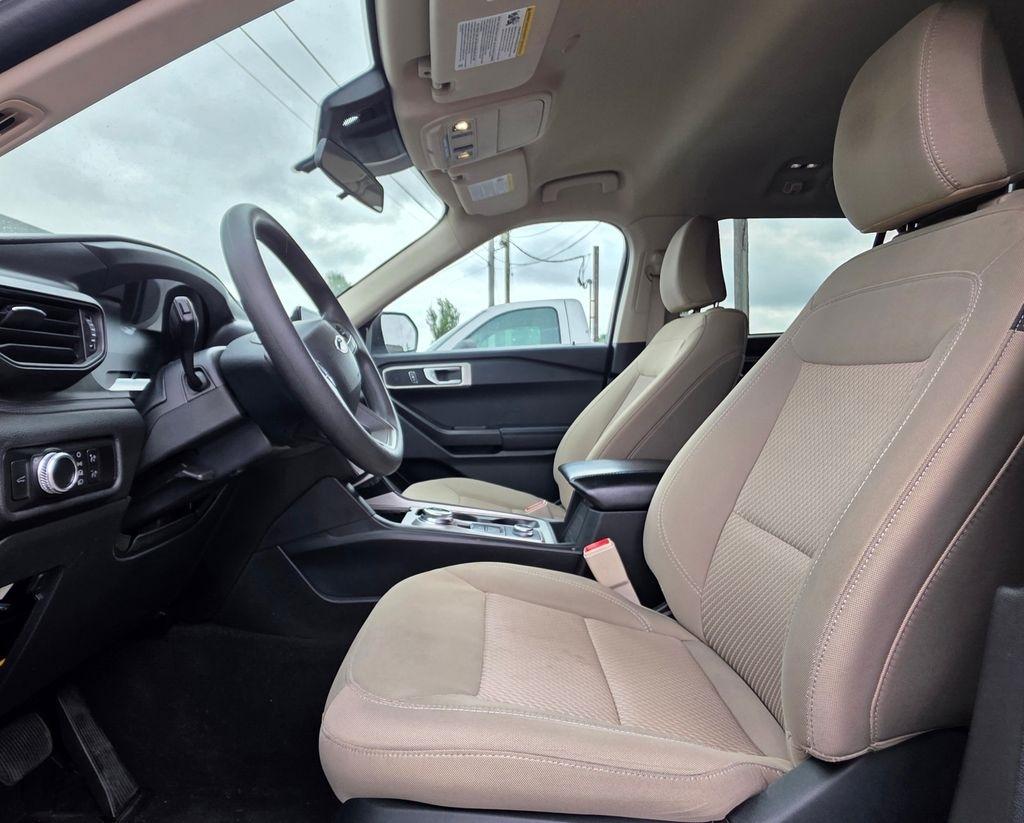 Ford Explorer  2023