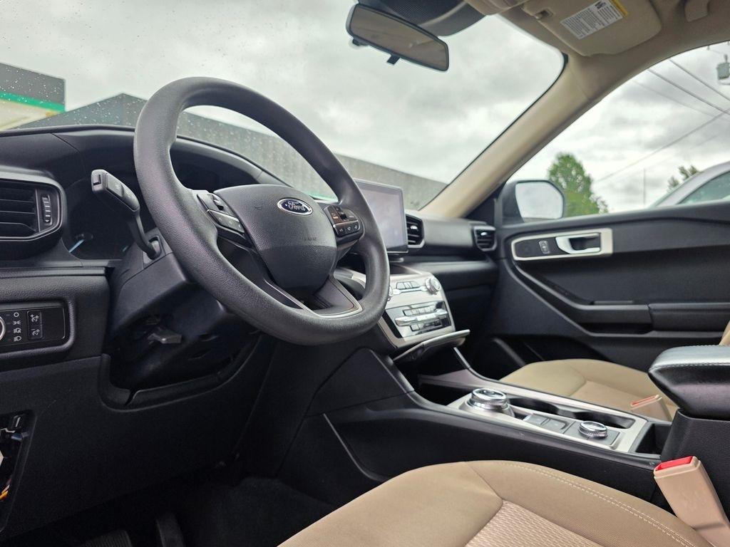 Ford Explorer  2023