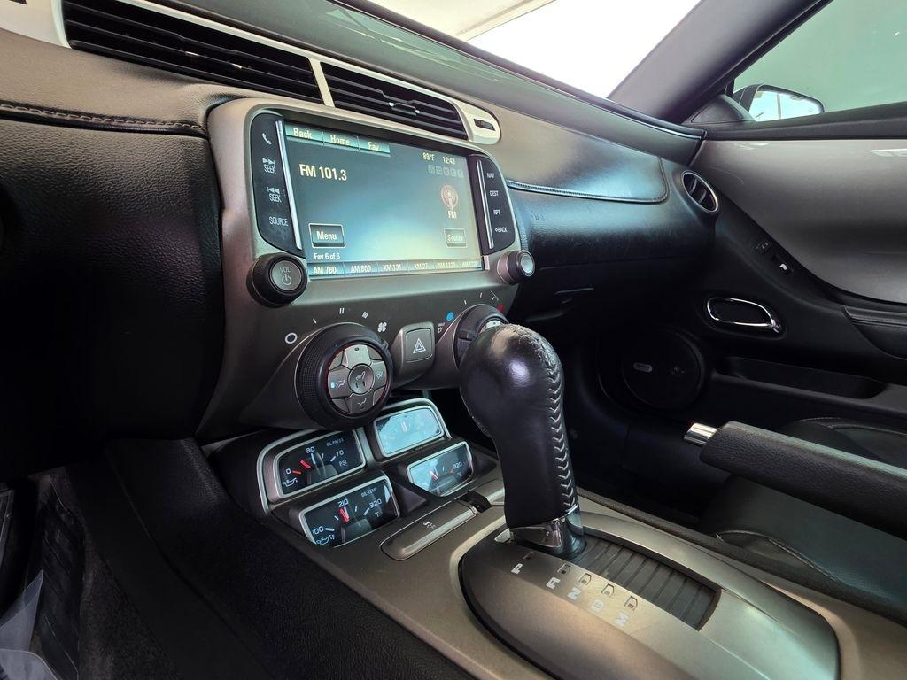 Chevrolet Camaro  2015