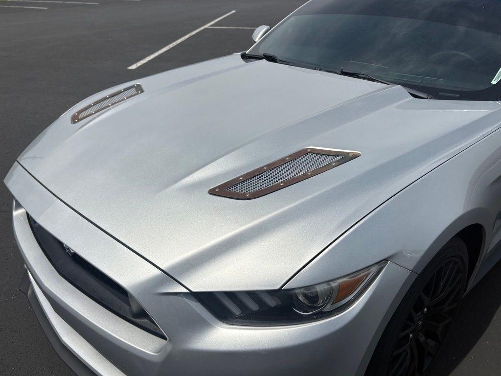 Ford Mustang  2017