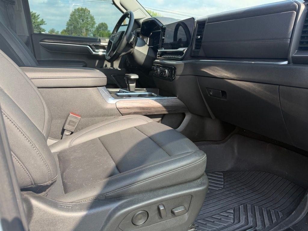 Chevrolet Silverado 1500  2024