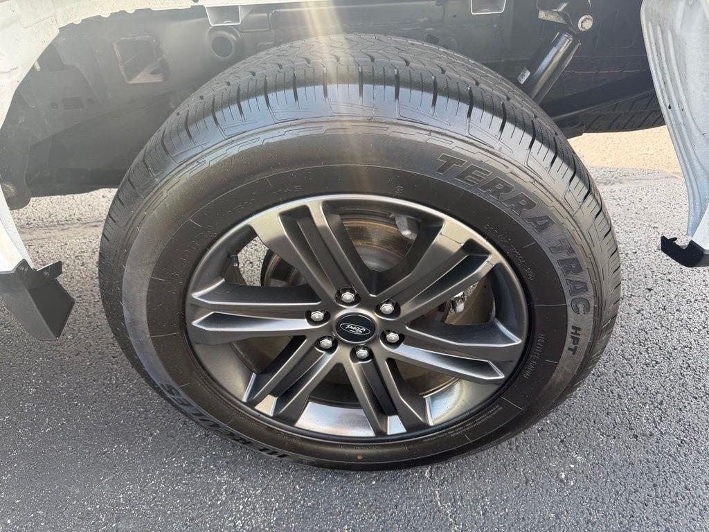 Ford F-150  2022