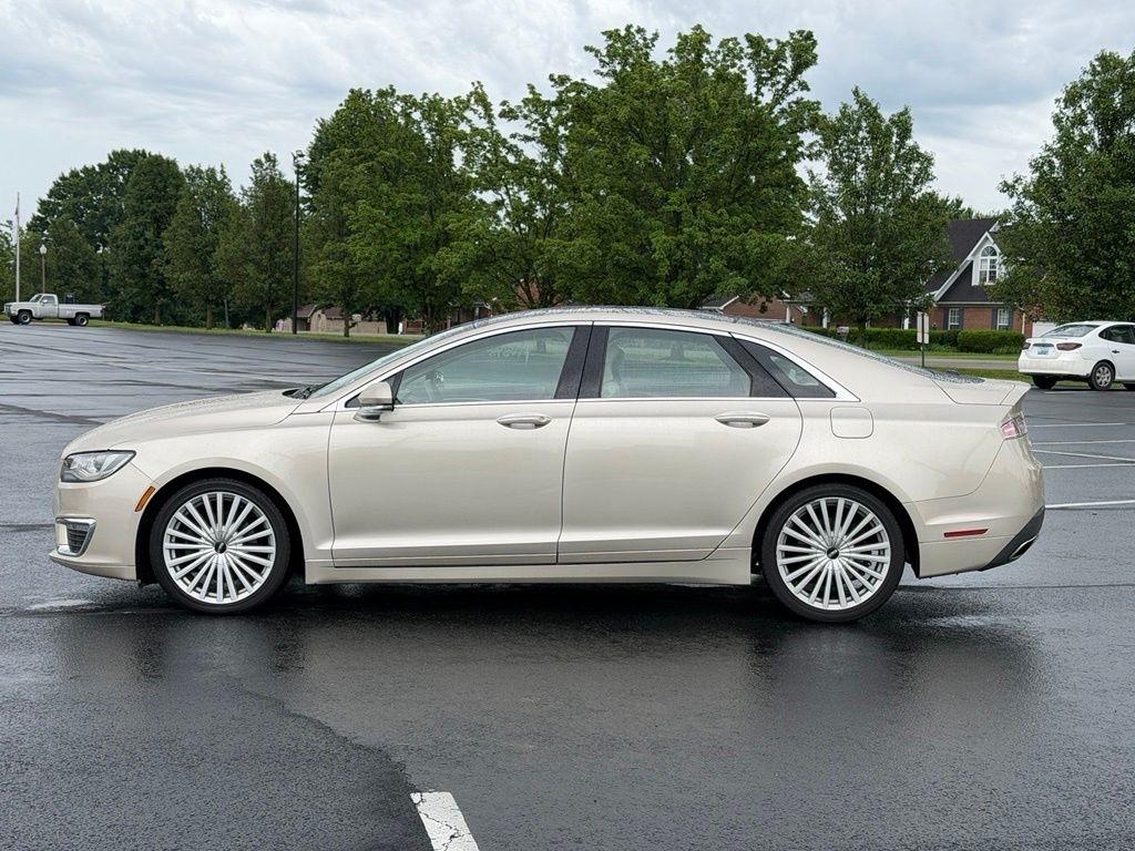 Lincoln MKZ  2017
