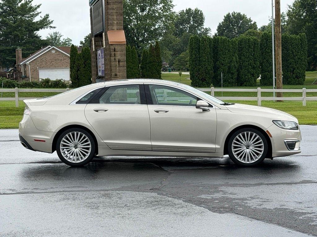 Lincoln MKZ  2017