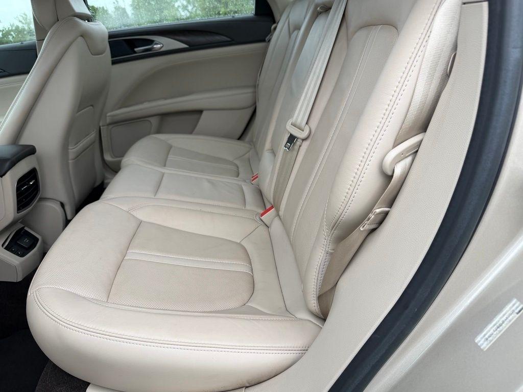 Lincoln MKZ  2017