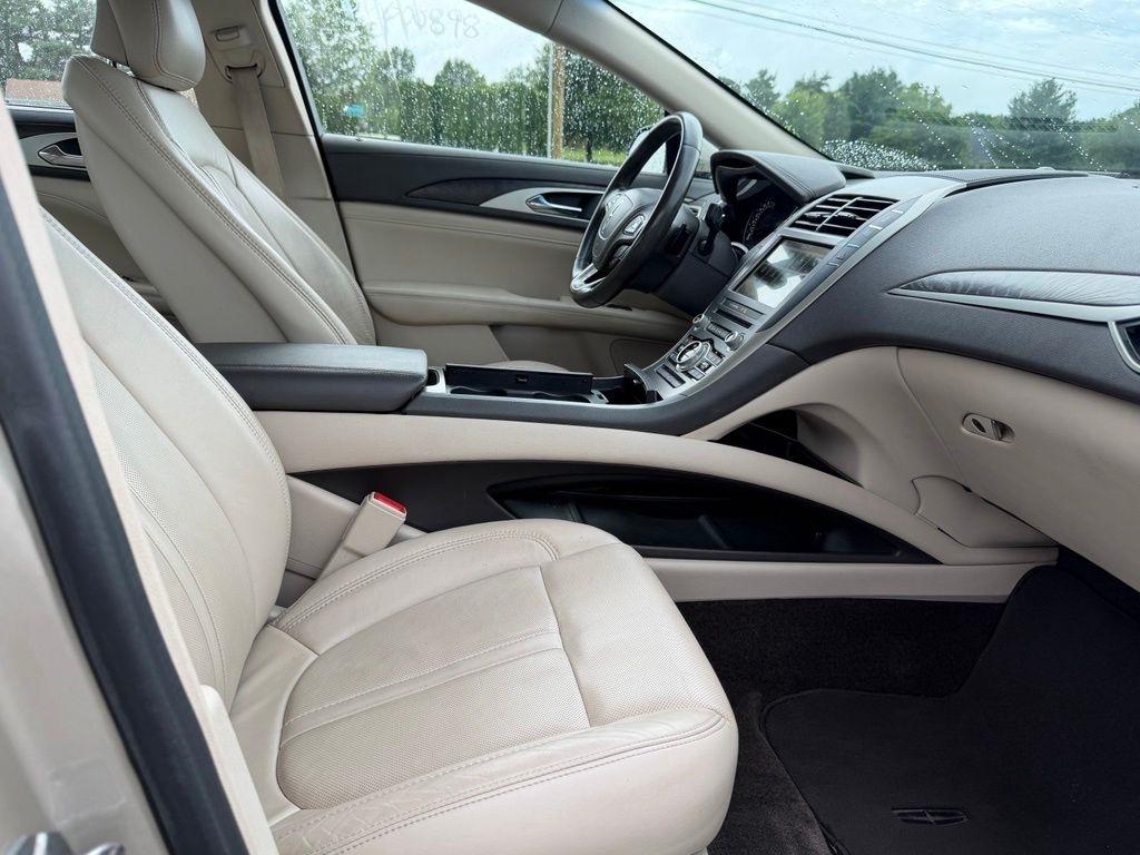 Lincoln MKZ  2017