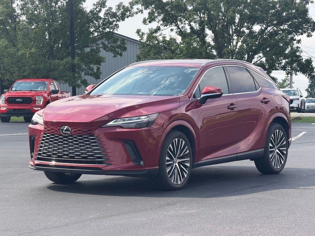 Lexus RX  2023