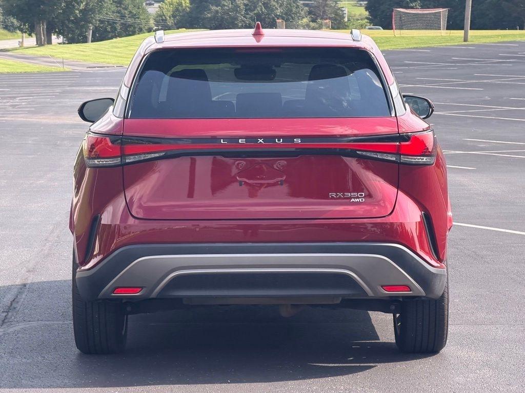 Lexus RX  2023