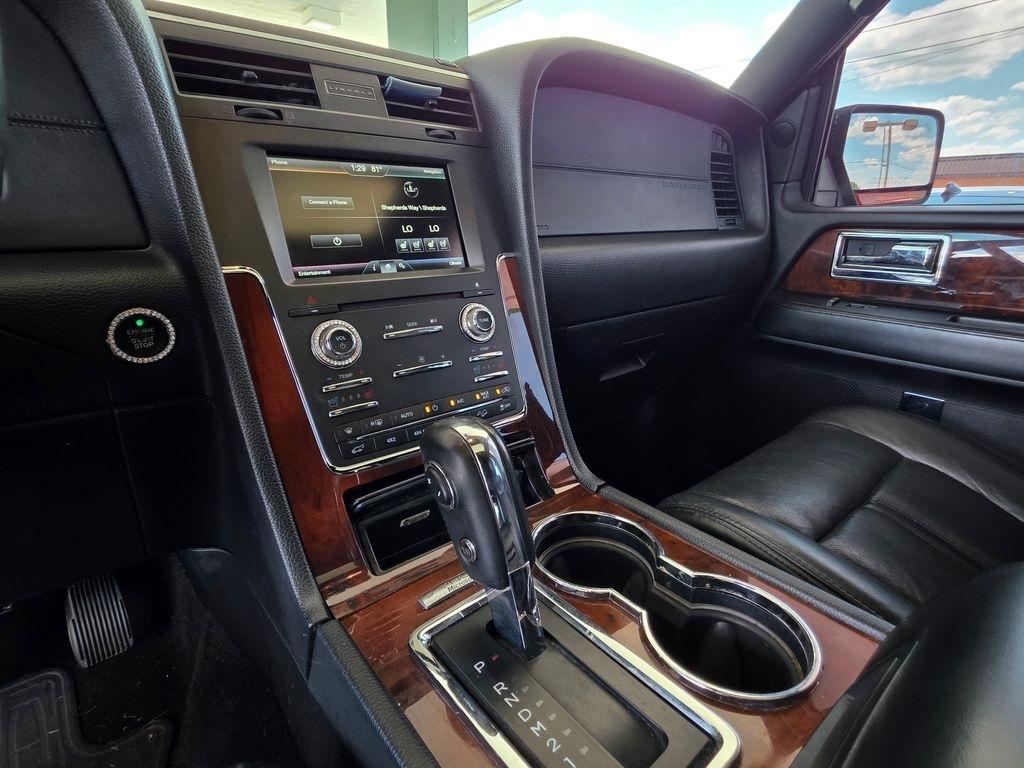 Lincoln Navigator  2015