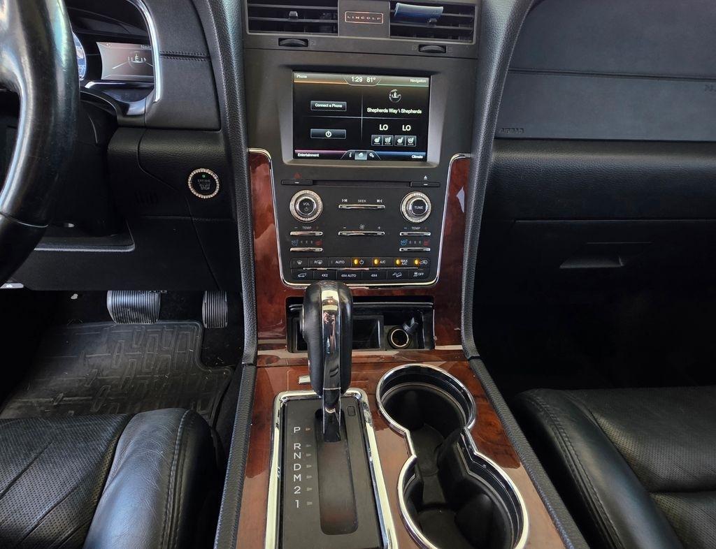 Lincoln Navigator  2015