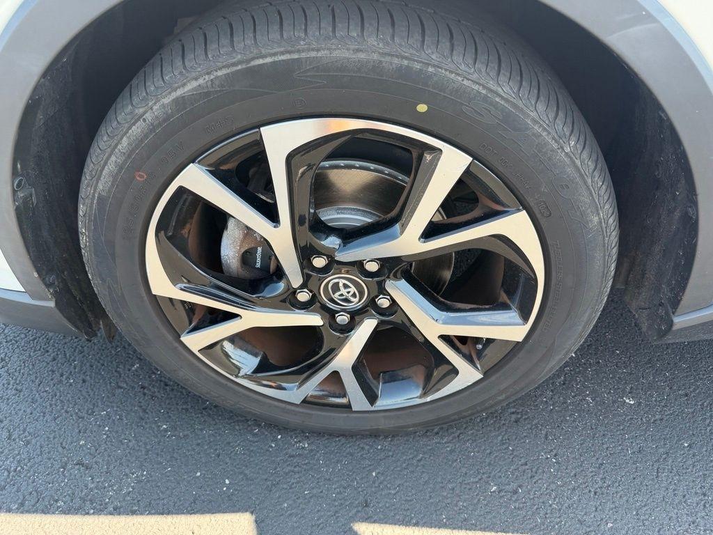 Toyota C-HR  2019