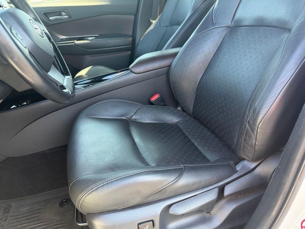 Toyota C-HR  2019