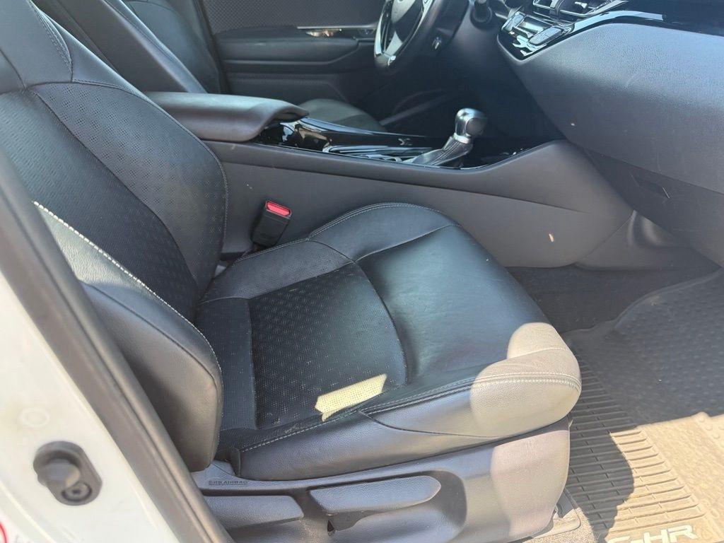 Toyota C-HR  2019