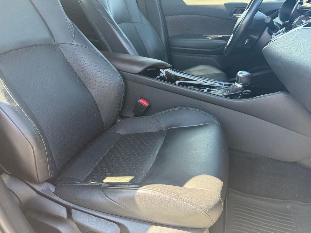Toyota C-HR  2019
