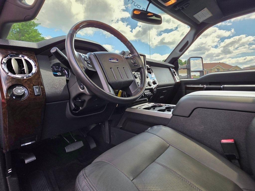 Ford Super Duty F-450 DRW  2015