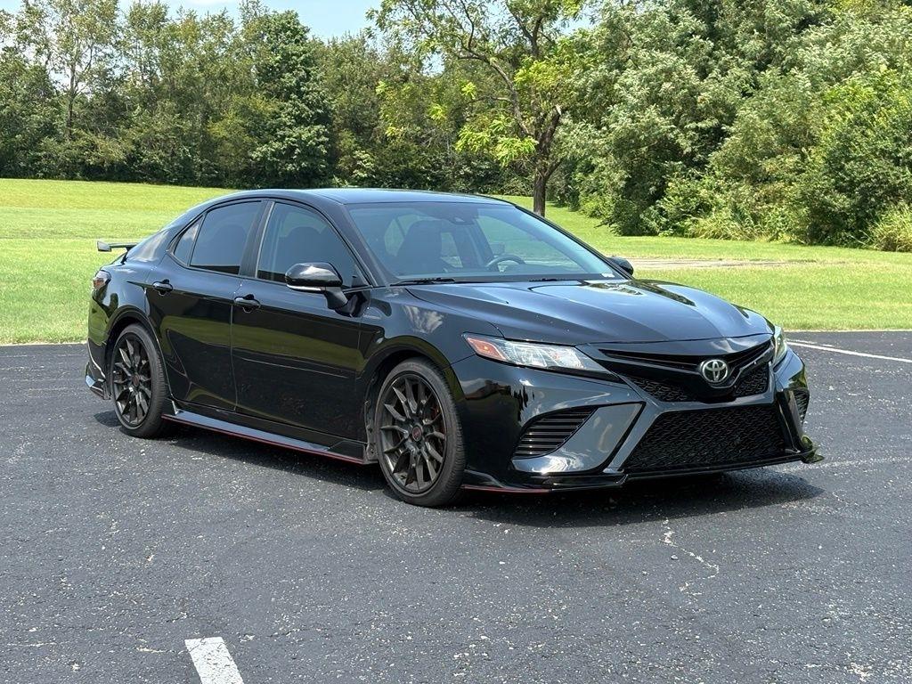 Toyota Camry  2021