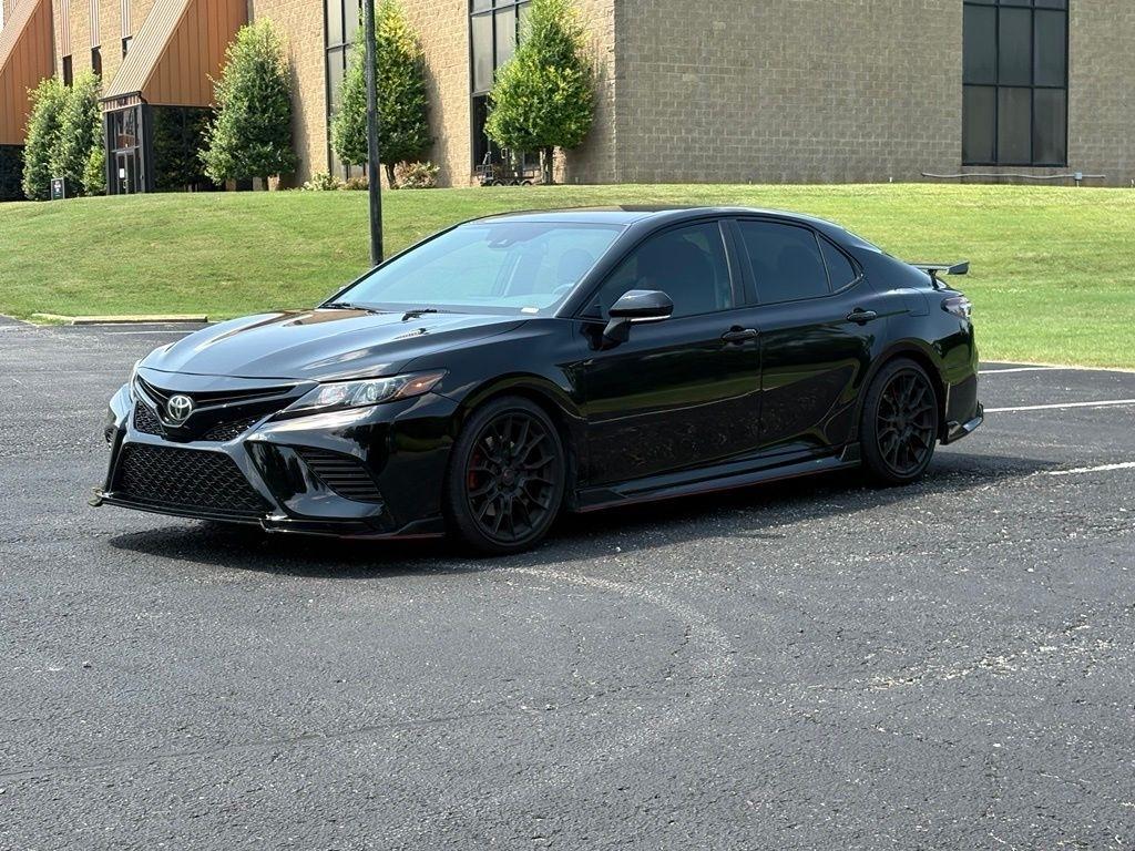 Toyota Camry  2021