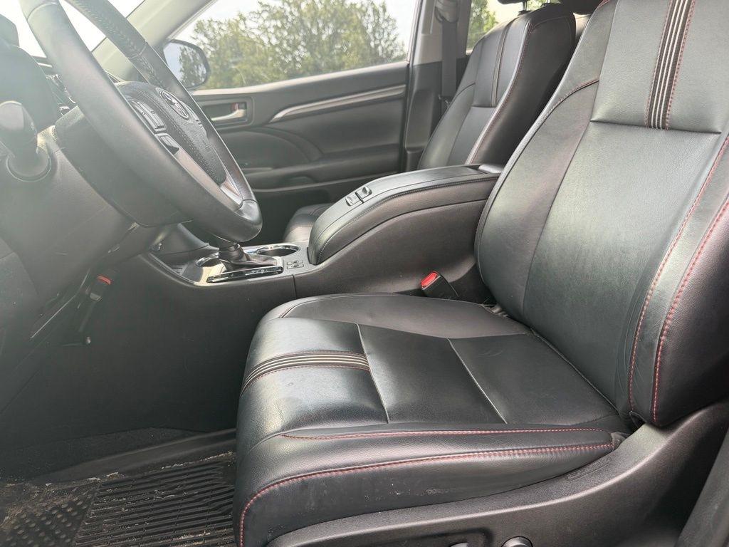 Toyota Highlander  2019