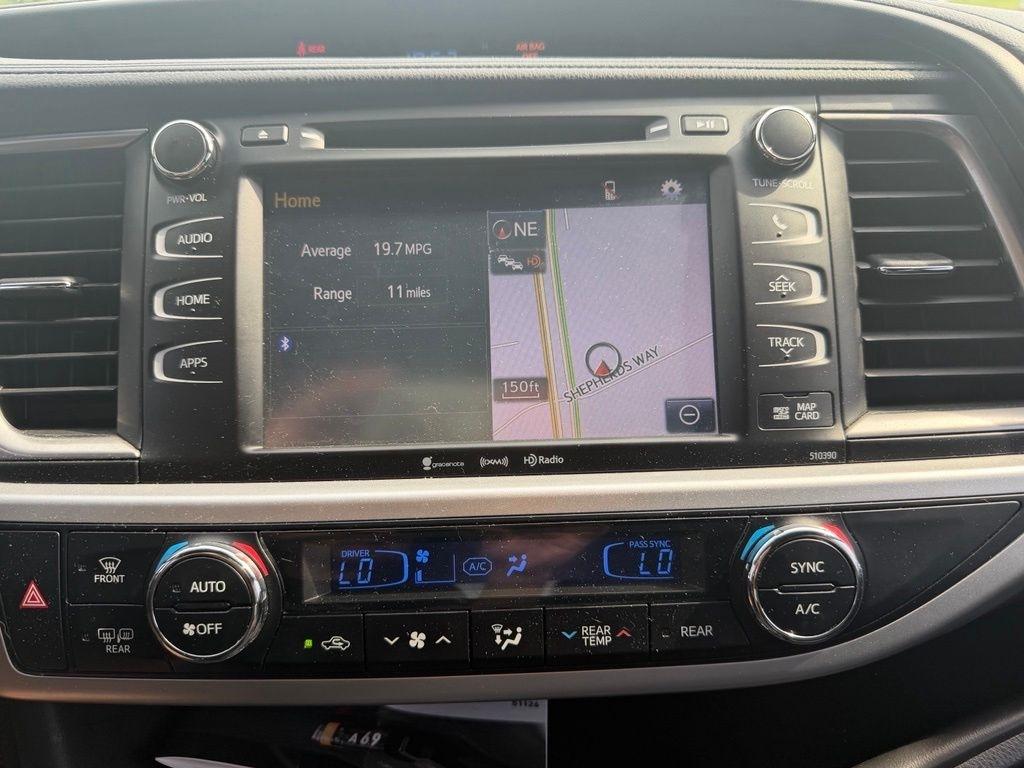 Toyota Highlander  2019