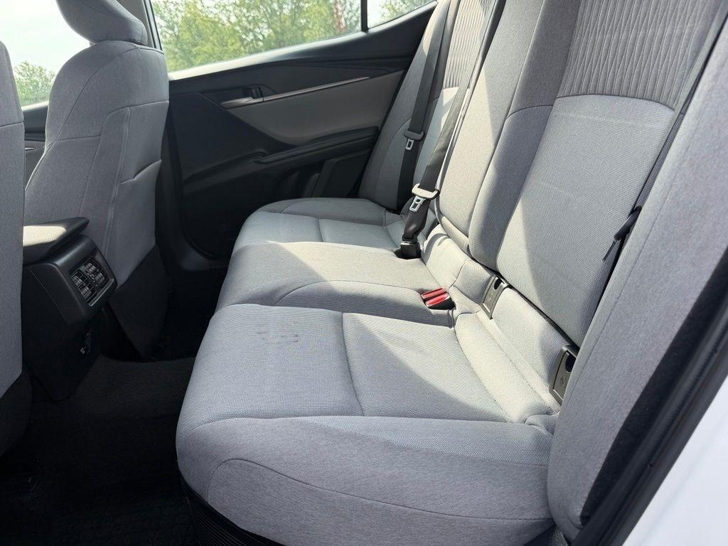 Toyota Camry  2025