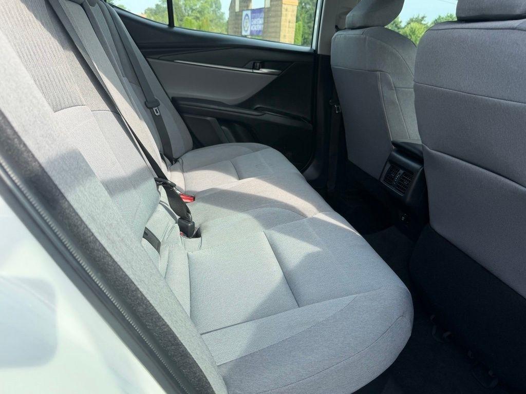 Toyota Camry  2025