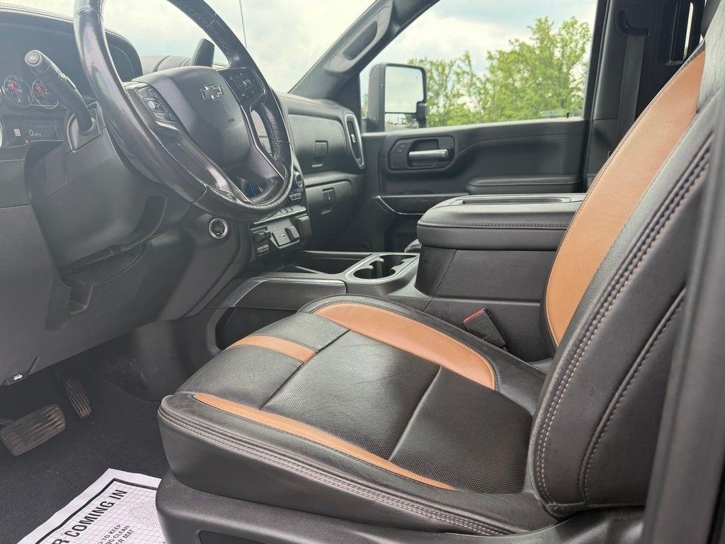 Chevrolet Silverado 2500HD  2021