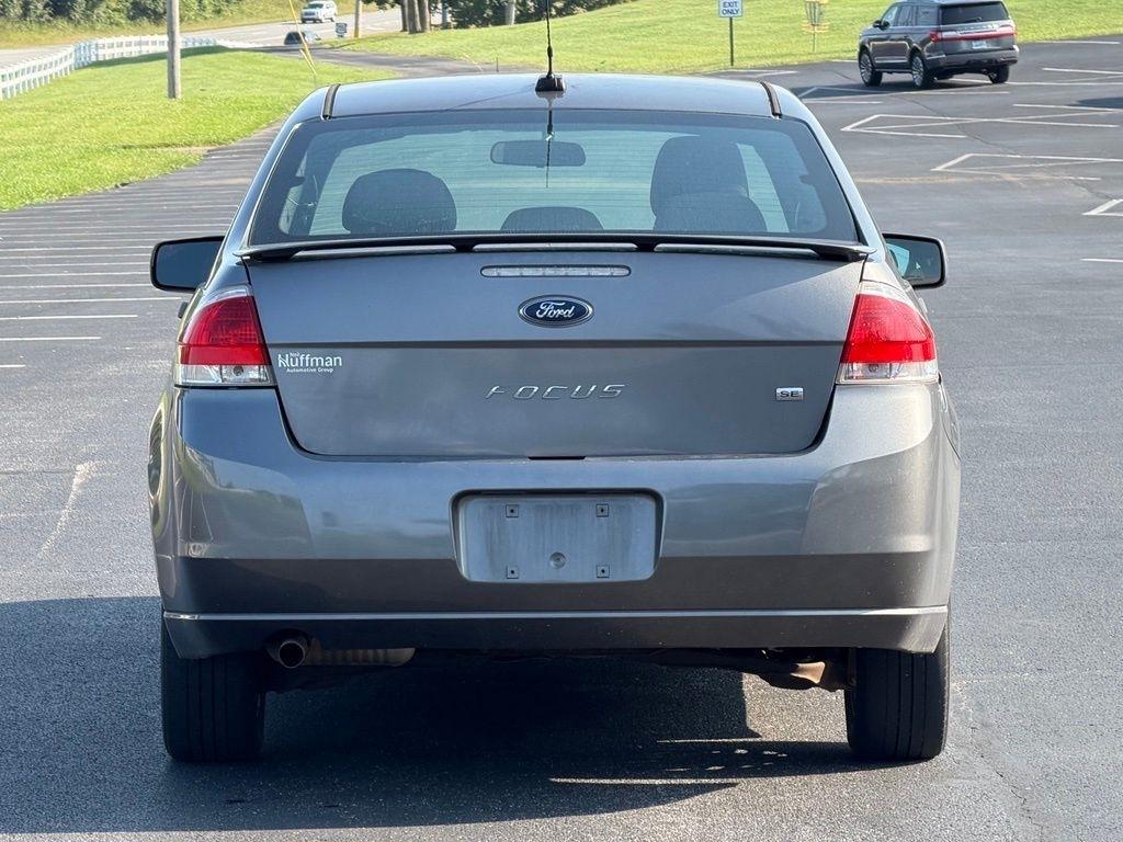 Ford Focus  2010