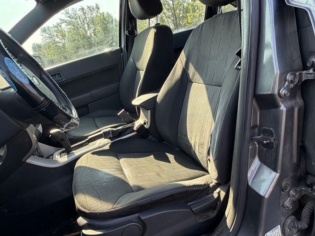Ford Focus  2010