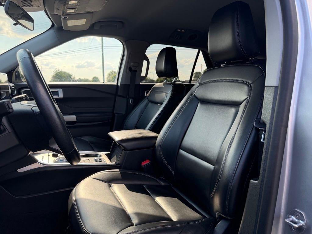 Ford Explorer  2021