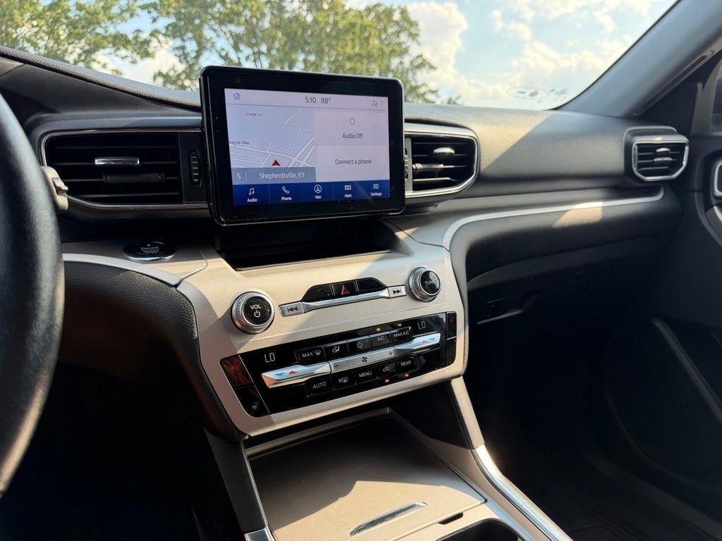 Ford Explorer  2021