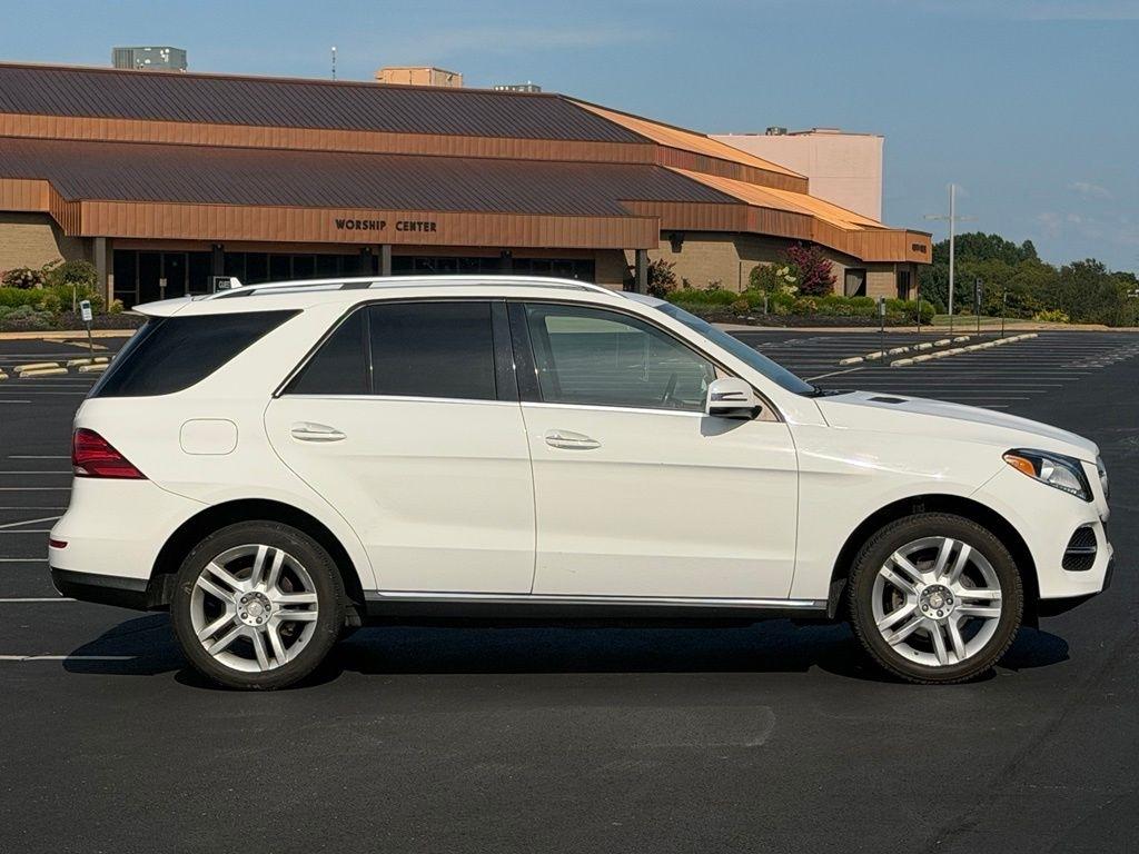 Mercedes-Benz GLE  2017