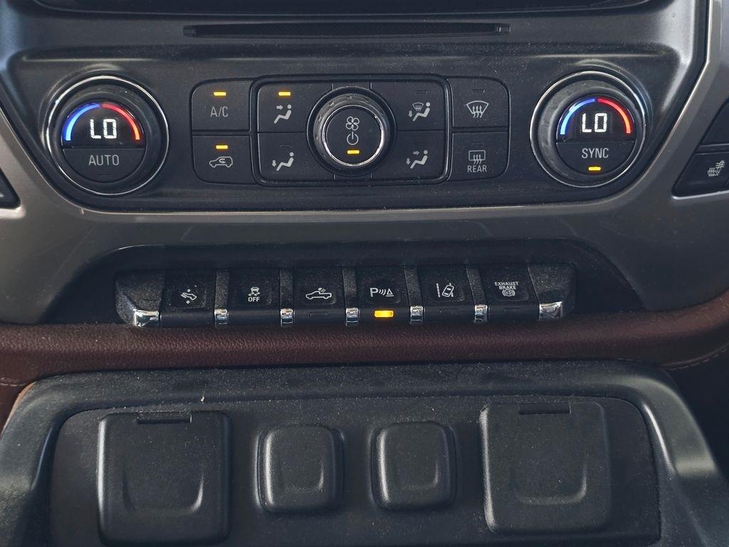 Chevrolet Silverado 2500HD  2016