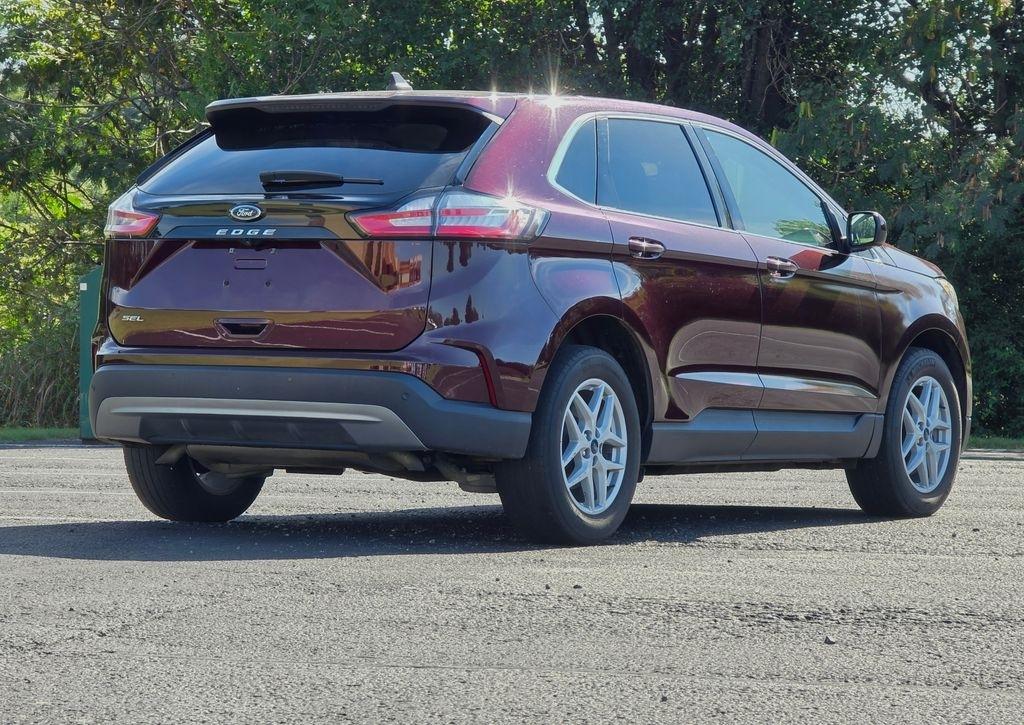 Ford Edge photo 4