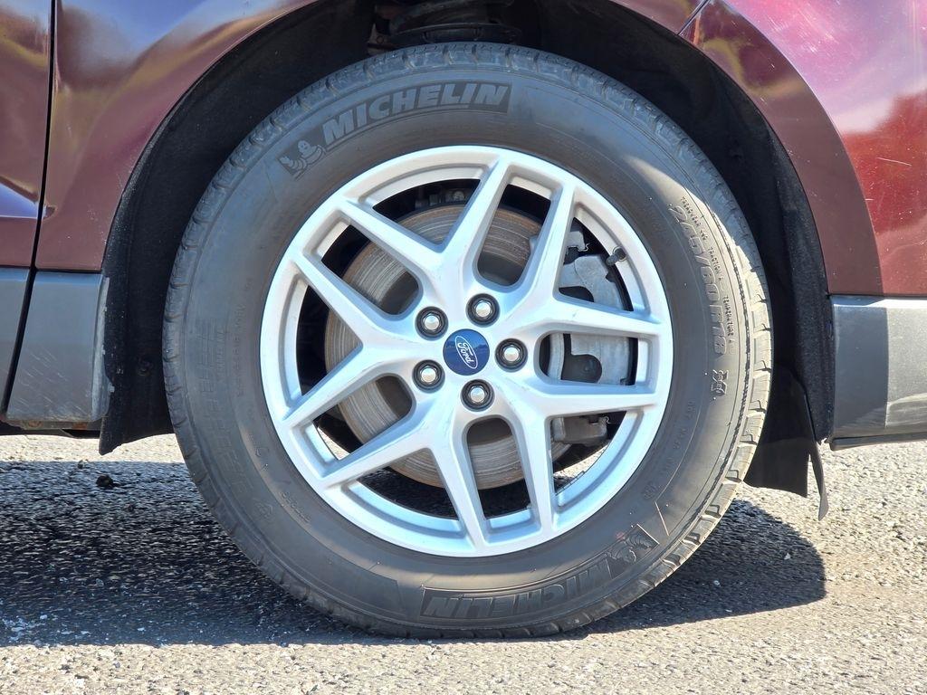 Ford Edge photo 8