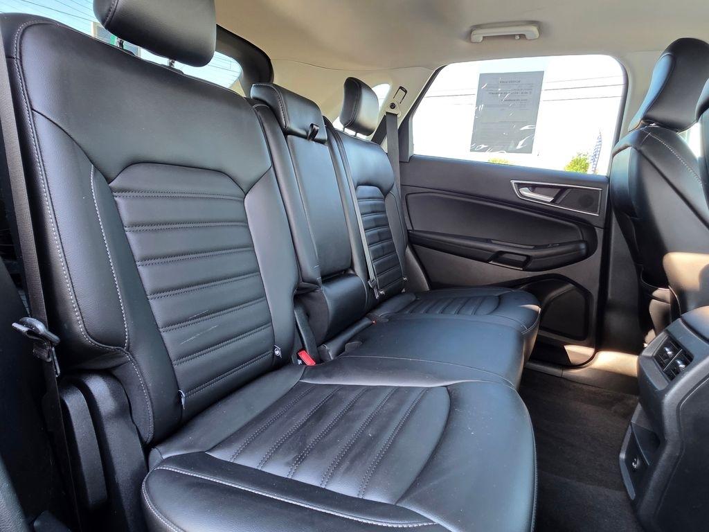 Ford Edge photo 23