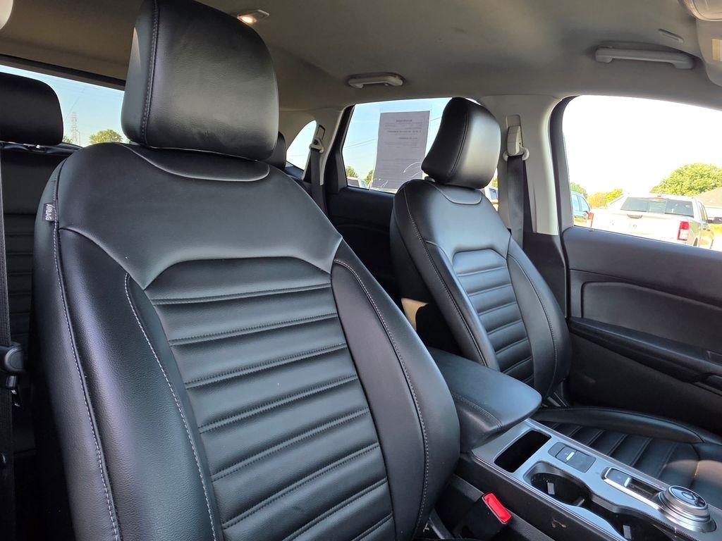 Ford Edge photo 26