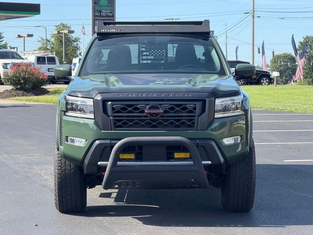 Nissan Frontier  2022