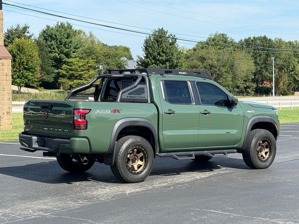 Nissan Frontier  2022