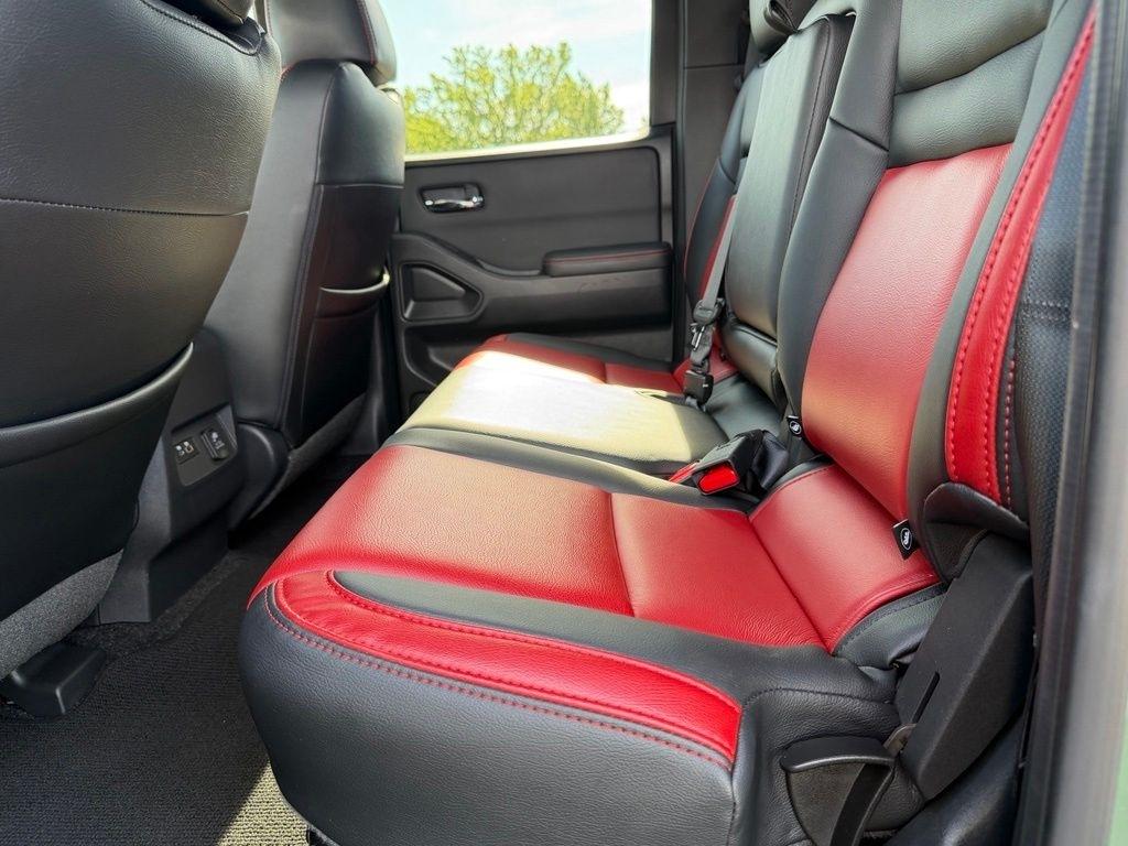 Nissan Frontier photo 15
