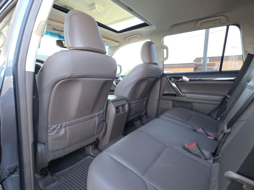 Lexus GX  2018