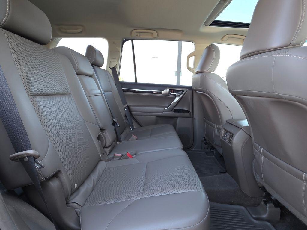 Lexus GX  2018